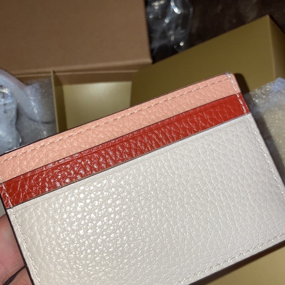 COPY - 💕Coach gift box set 💕 - Picture 15 of 15